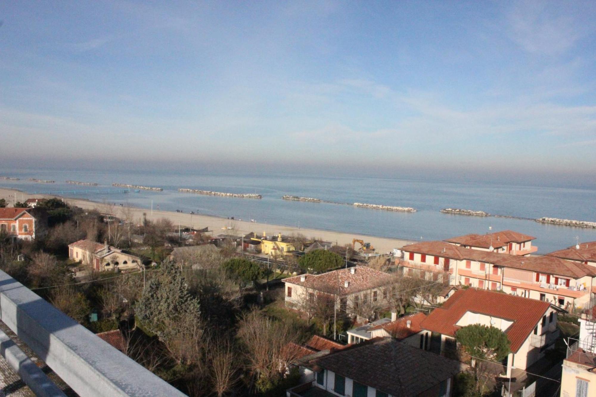 Concorde Hotel 3*